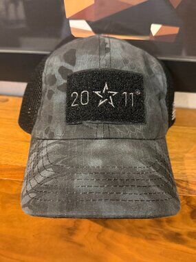 Staccato Velcro Hat Like New